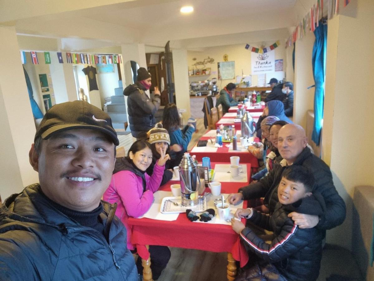 Gokyo Thanka Inn Khumjung Exteriör bild